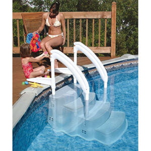 Image of a budget retrofit pool step.